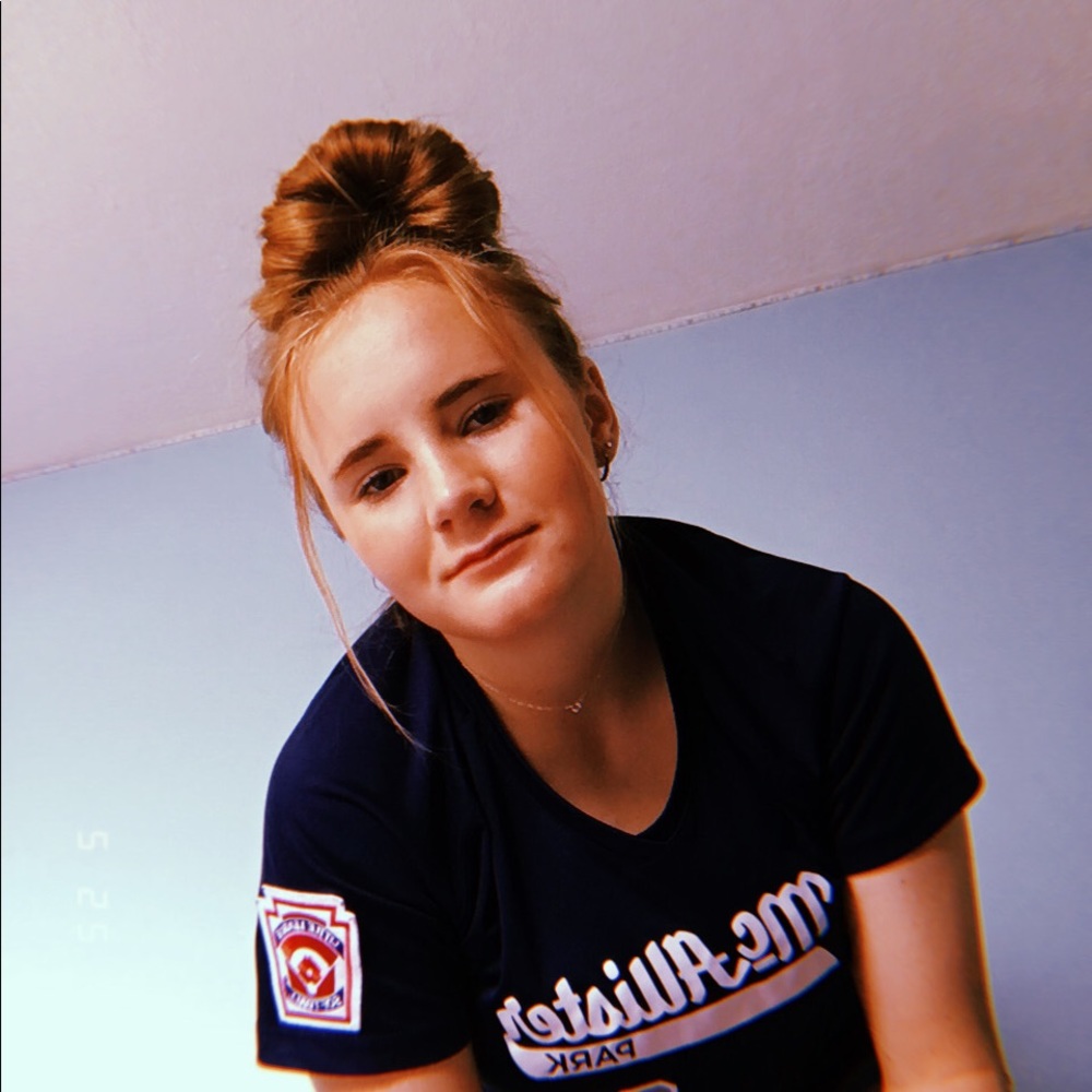 Meet your Posher, Eliza